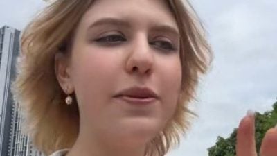 欧洲女子吐槽KL道路设计 走路像在玩“鱿鱼游戏”！